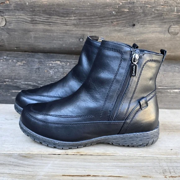 ✨️Blondo NEW Alessa Black Leather, Aqua Protect, Insulated Winter Bootie. 9WW - Picture 2 of 15